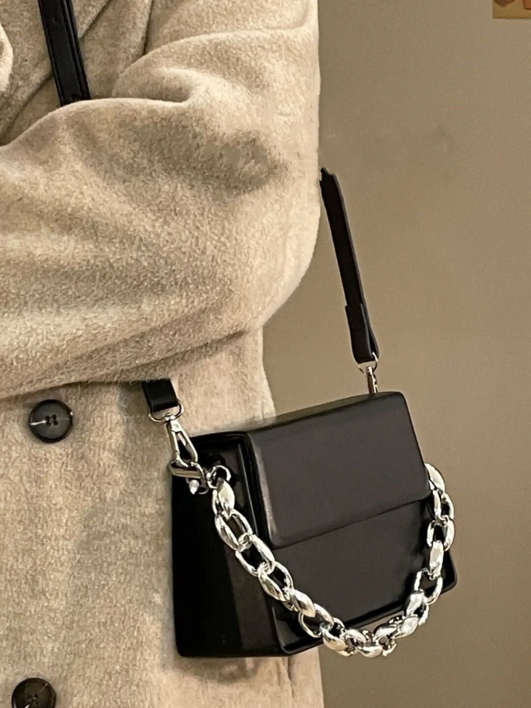 Chain Crossbody Bag